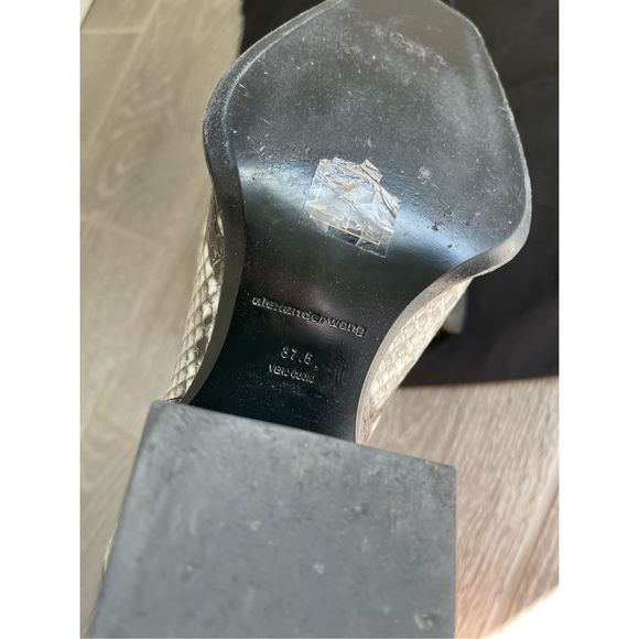 ALEXANDER WANG Women's Parker Snake-Embossed Leather Ankle Boots Size 7.5 - Picture 5 of 11